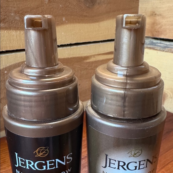 🌸FWP🌸Jergens Natural Glow Instant Sun self tanning mousse bundle - Picture 3 of 3